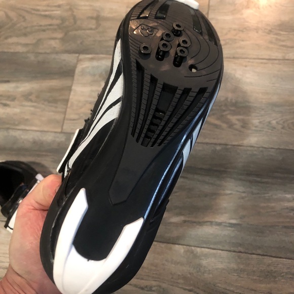 Nwt’s Muddy Fox Cycling Shoes Men’s 9. 
brand new with tags - Picture 7 of 9